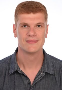 Borja Esteso Orduña